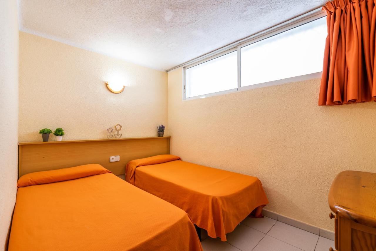 Los Peces Salou Rentalmar ภายนอก รูปภาพ